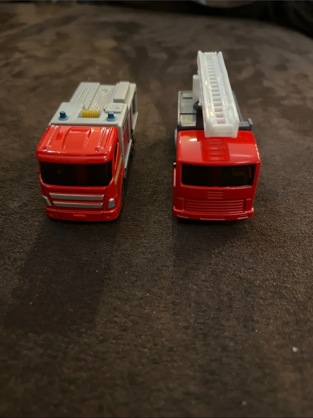 Assorted Kids Toy Vehicle Pack - Multi-Color Rescue & Construction Vehicles
